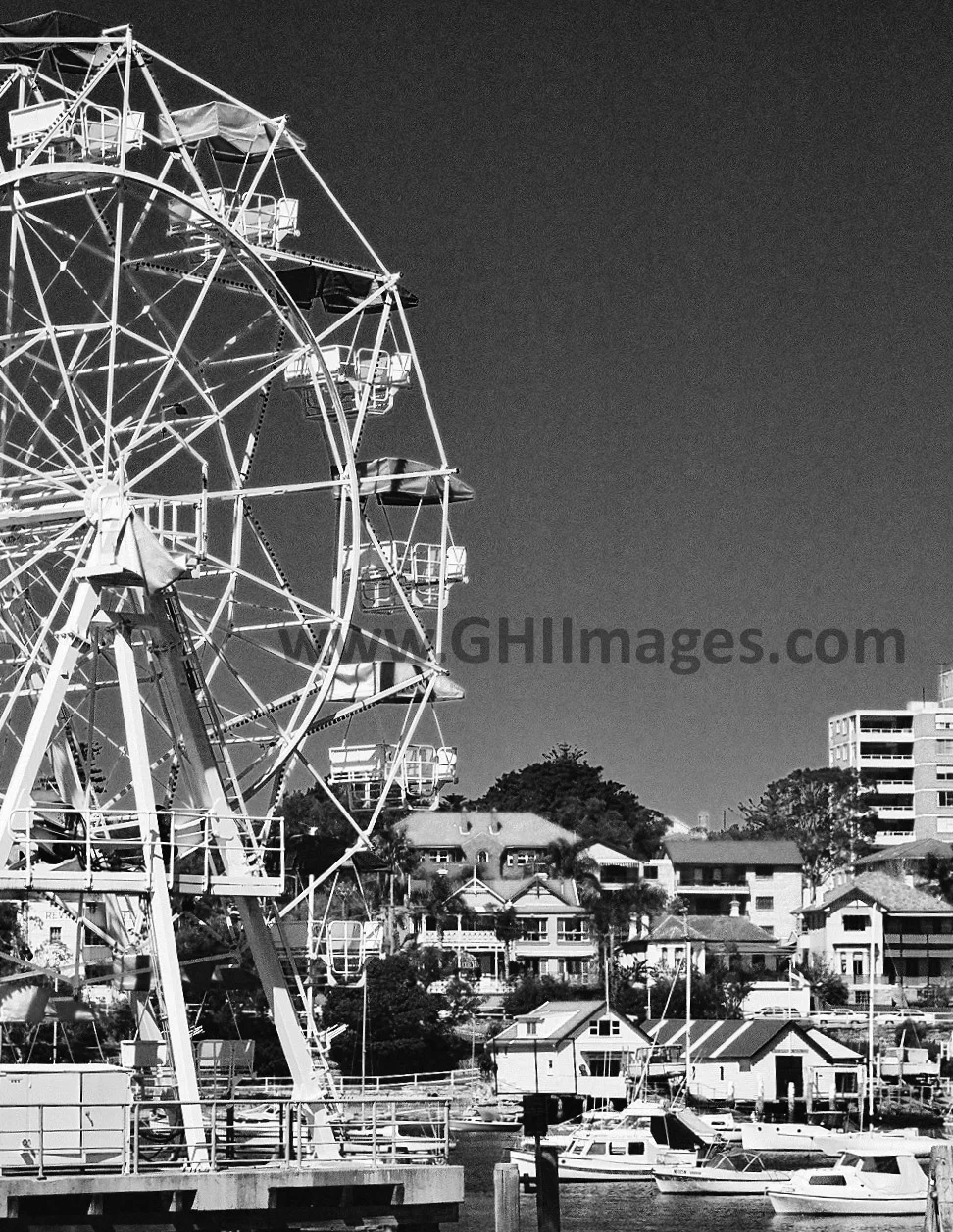Manly Beach_Australia_2002_(1WM).jpg