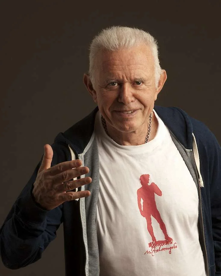 David Del Tredici returns to Albany for the performance of Pop-pourri with Hila Plitmann .