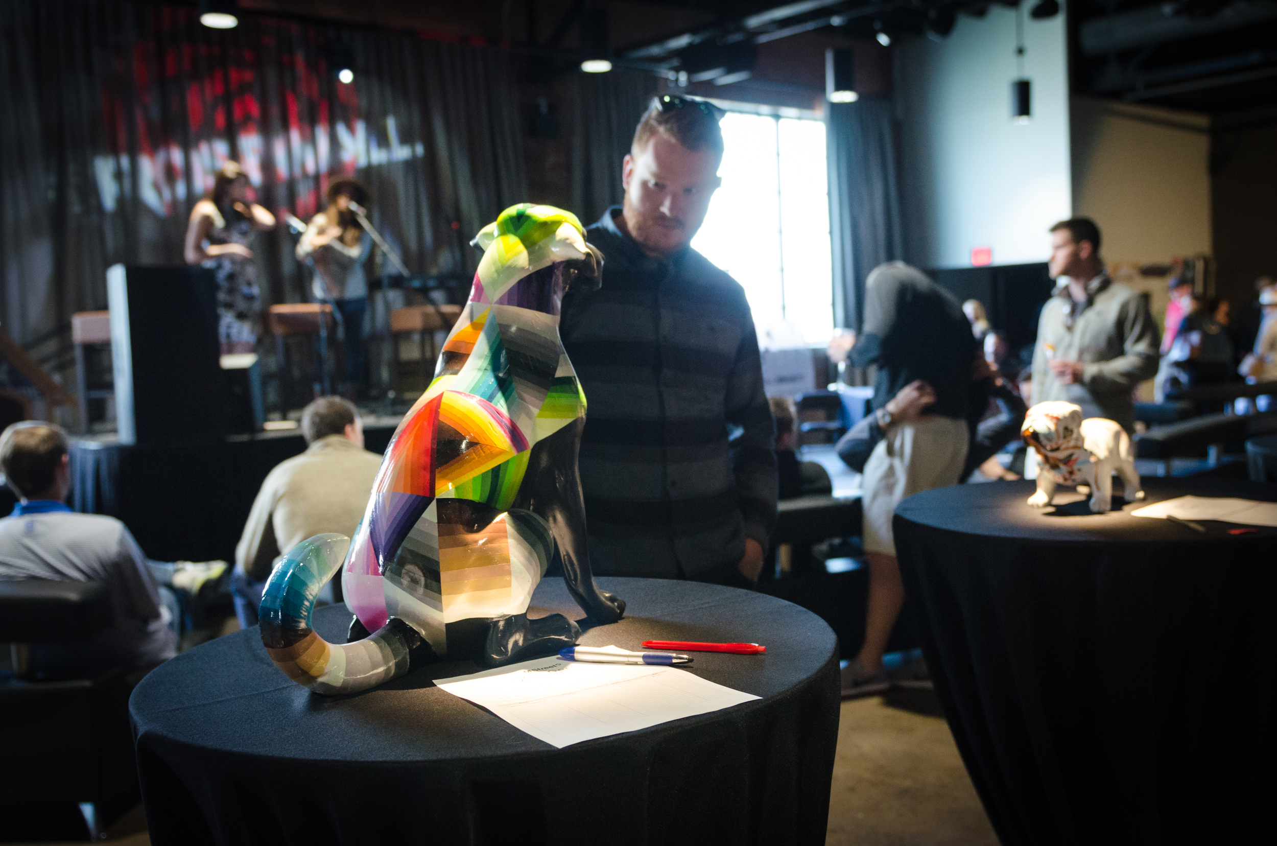 It was a close call for who would take home Nathan Brown's dog sculpture!