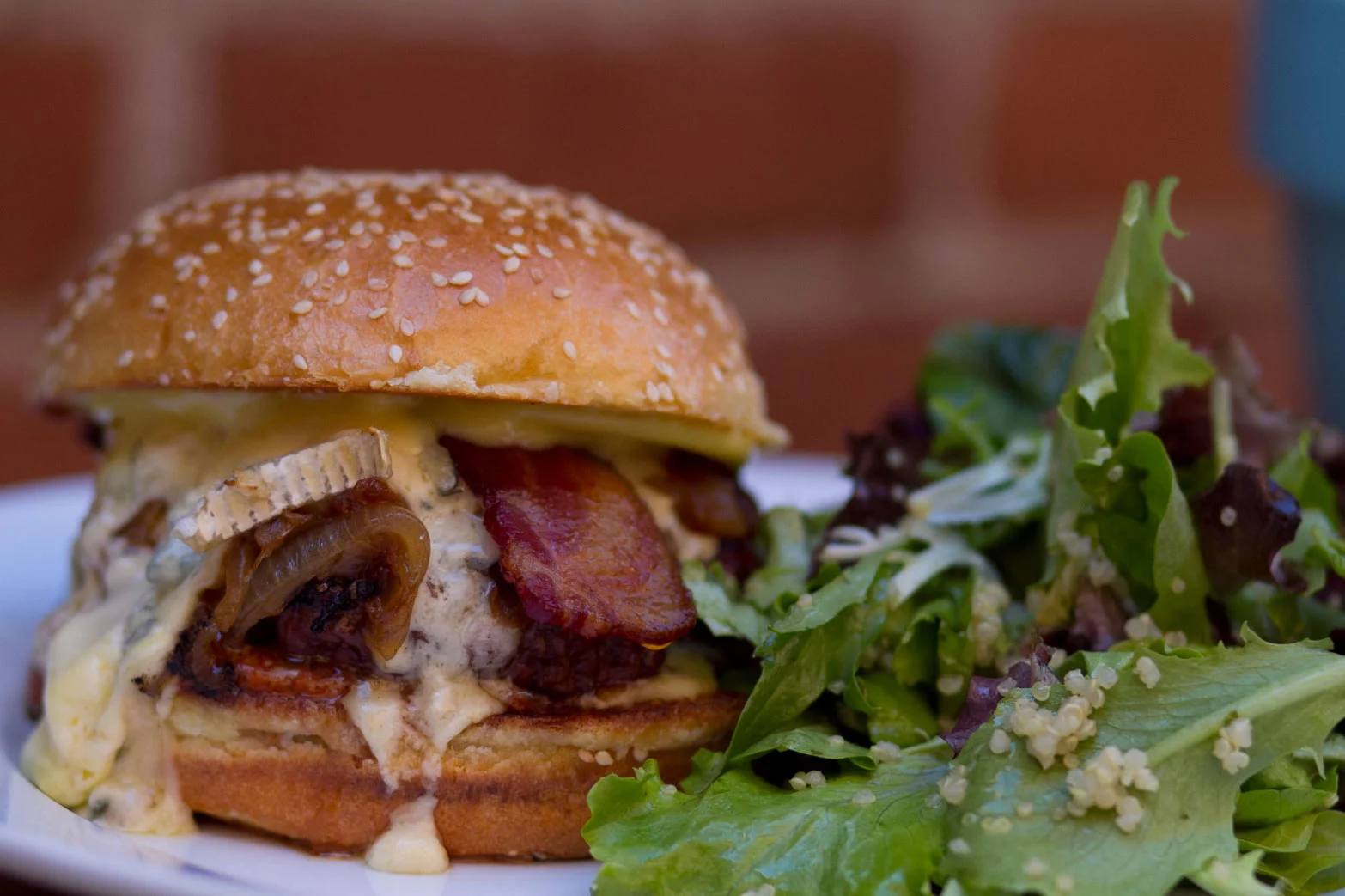 Bacon-Cheeseburger.jpg