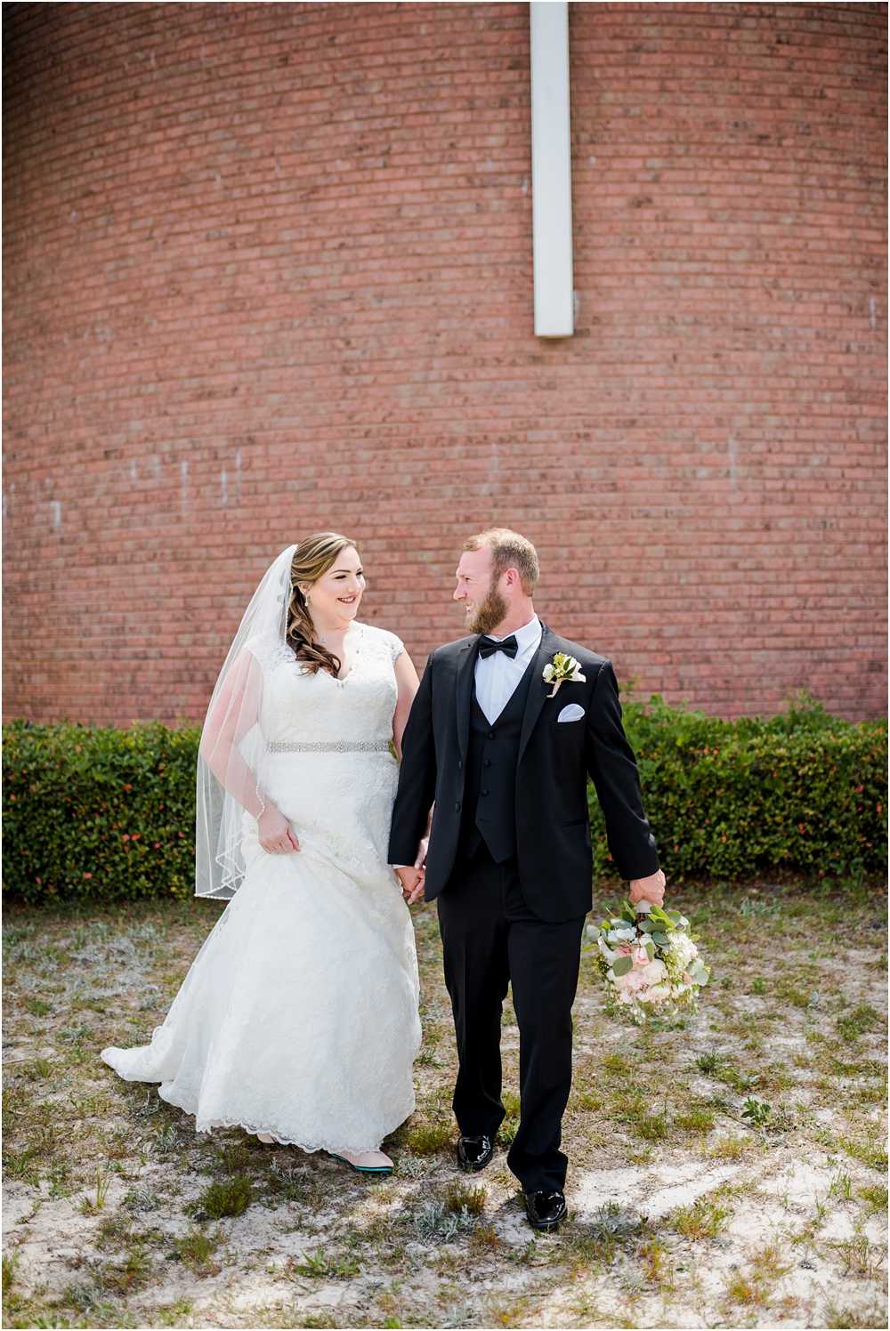 panama city beach florida harpoon harrys wedding kiersten stevenson photography-34.jpg