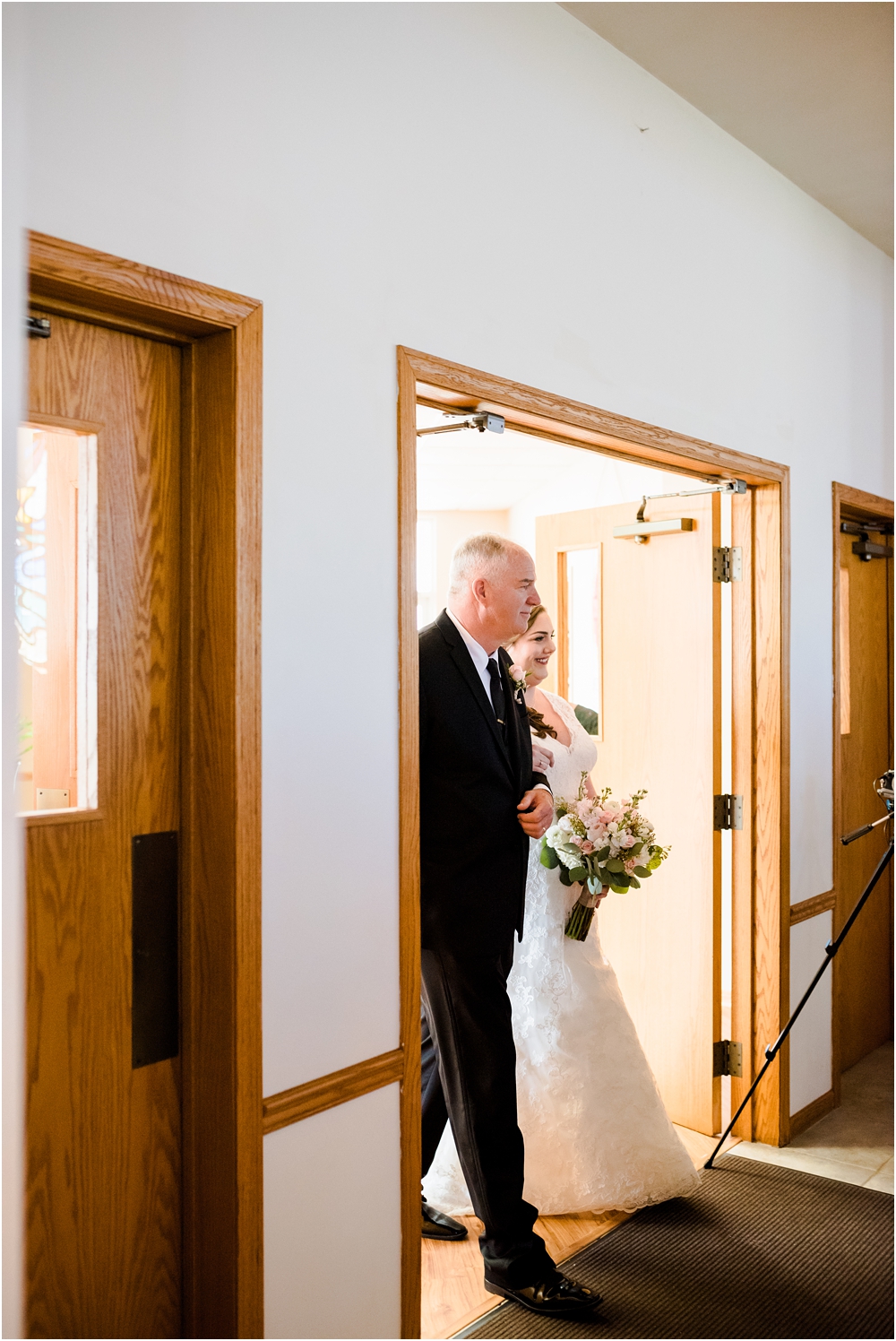 panama city beach florida harpoon harrys wedding kiersten stevenson photography-55.jpg