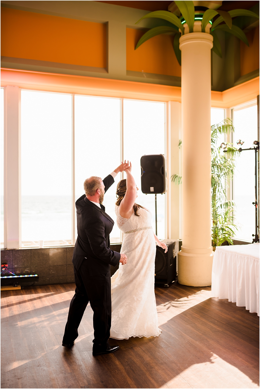 panama city beach florida harpoon harrys wedding kiersten stevenson photography-91.jpg