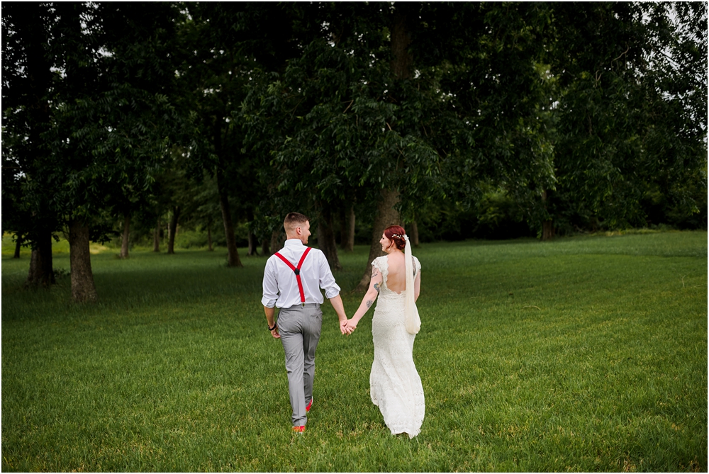 the-barn-at-wateroaks-circus-florida-wedding-photographer-kiersten-stevenson-photography-57.jpg