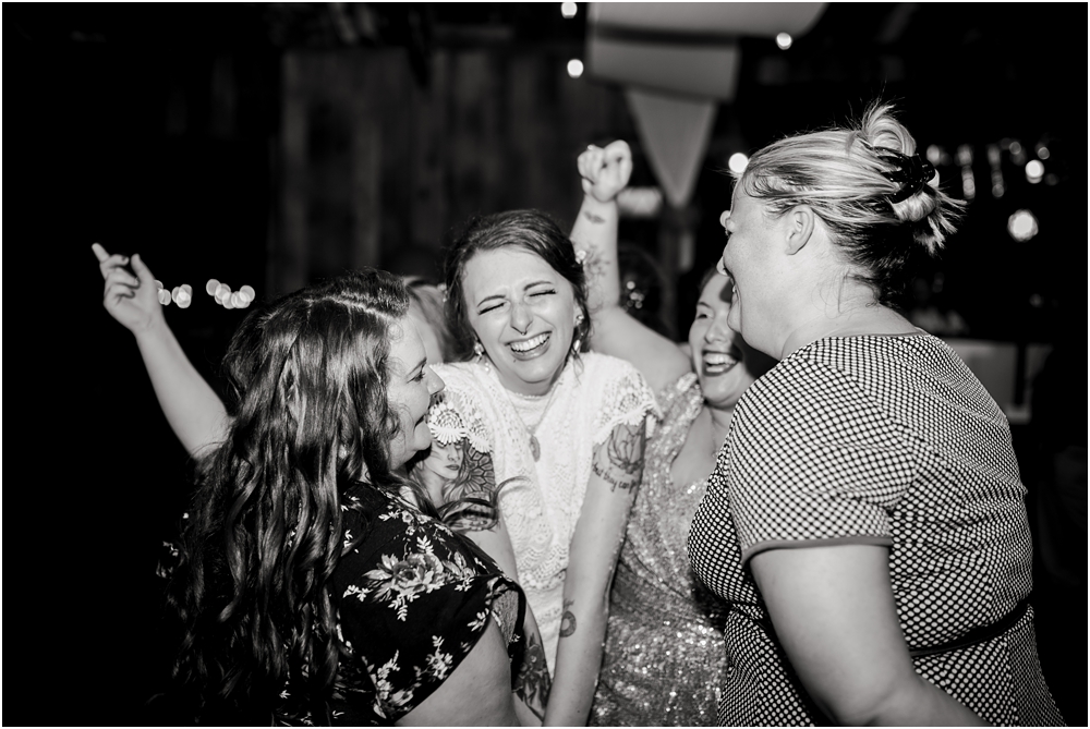 the-barn-at-wateroaks-circus-florida-wedding-photographer-kiersten-stevenson-photography-160.jpg