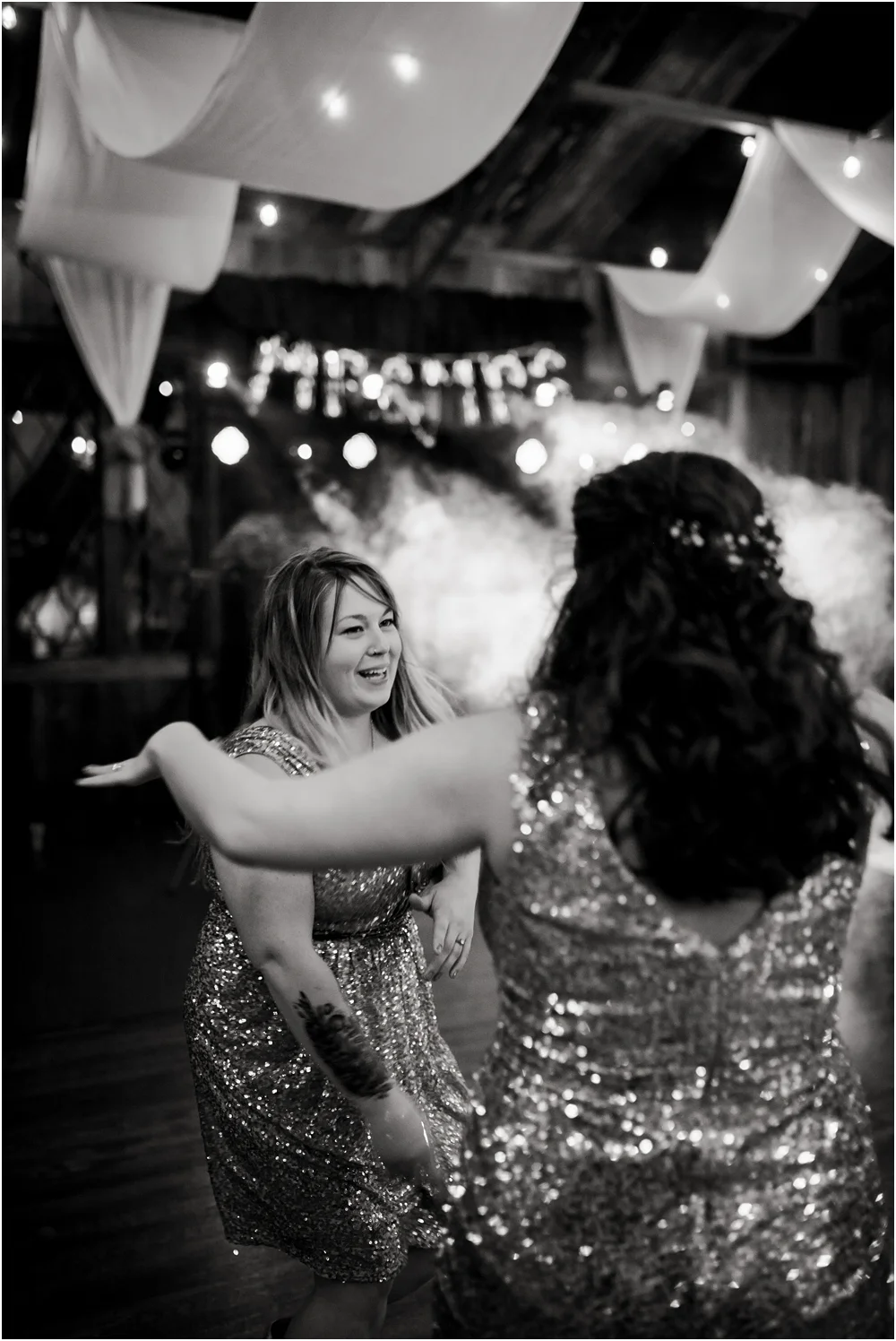the-barn-at-wateroaks-circus-florida-wedding-photographer-kiersten-stevenson-photography-162.jpg