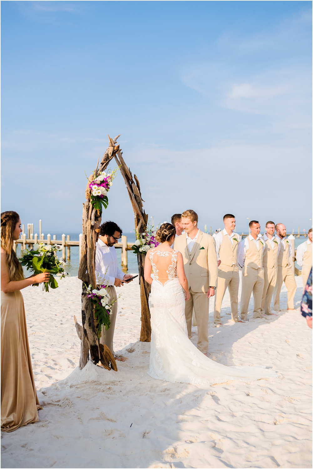 hemingways-pensacola-beach-wedding-kiersten-stevenson-photography-41.jpg