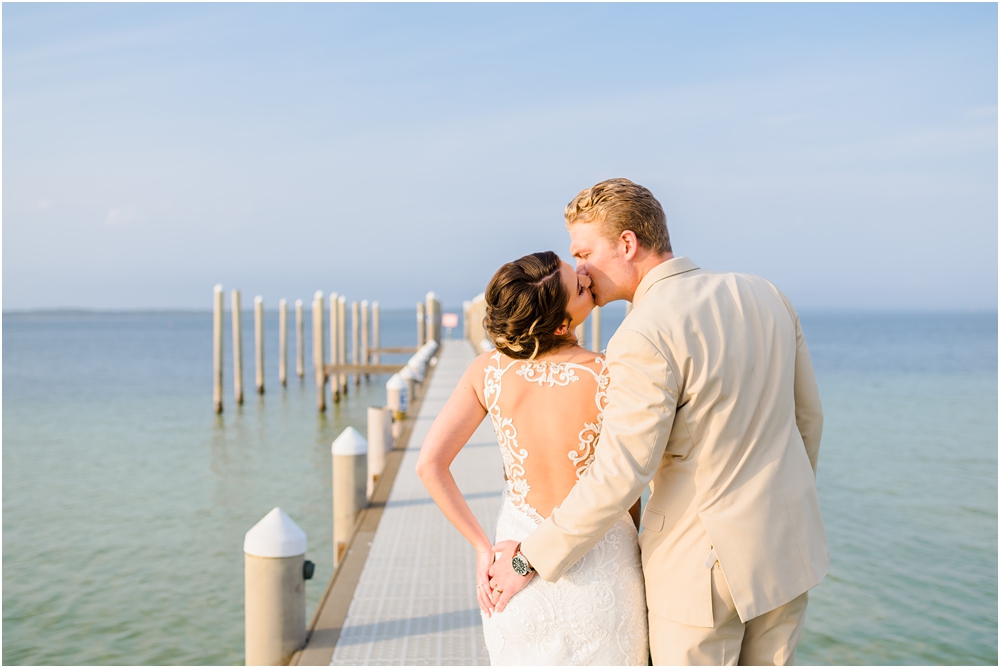 hemingways-pensacola-beach-wedding-kiersten-stevenson-photography-63.jpg