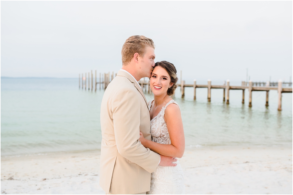 hemingways-pensacola-beach-wedding-kiersten-stevenson-photography-100.jpg