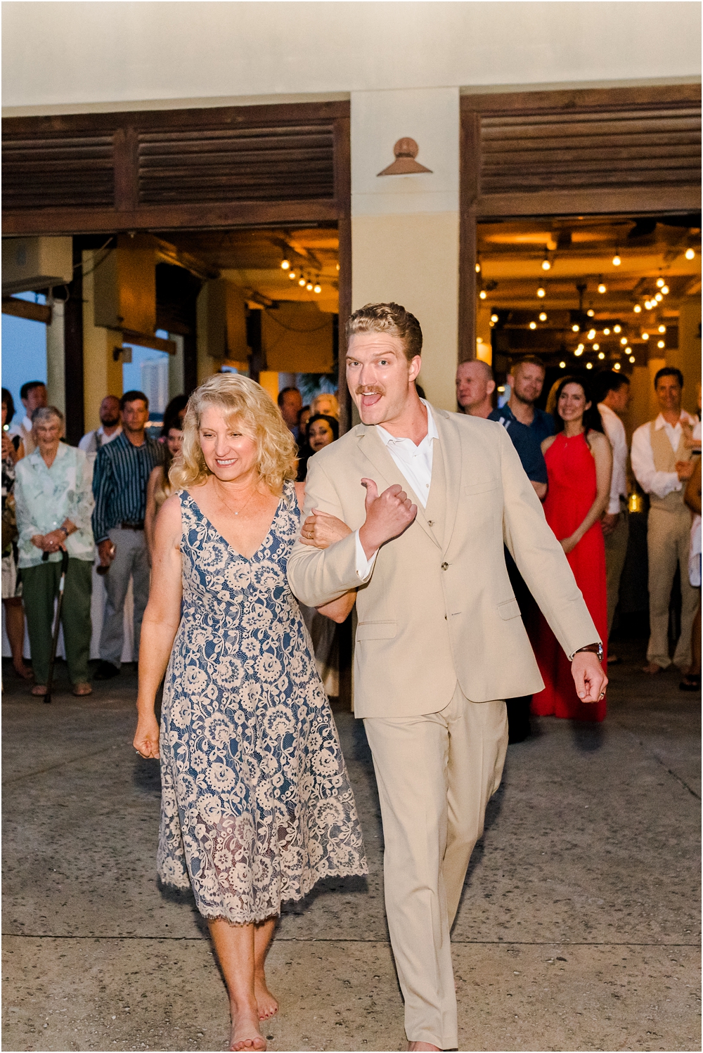 hemingways-pensacola-beach-wedding-kiersten-stevenson-photography-109.jpg