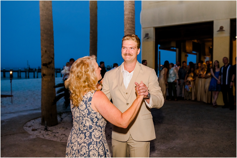 hemingways-pensacola-beach-wedding-kiersten-stevenson-photography-112.jpg