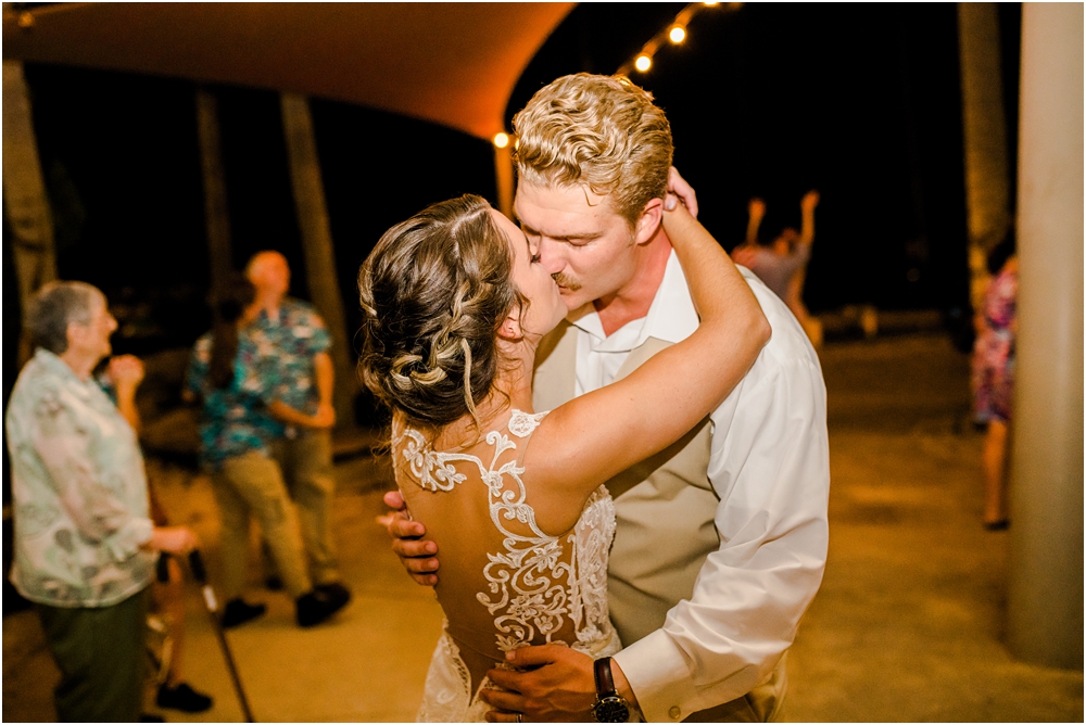 hemingways-pensacola-beach-wedding-kiersten-stevenson-photography-160.jpg