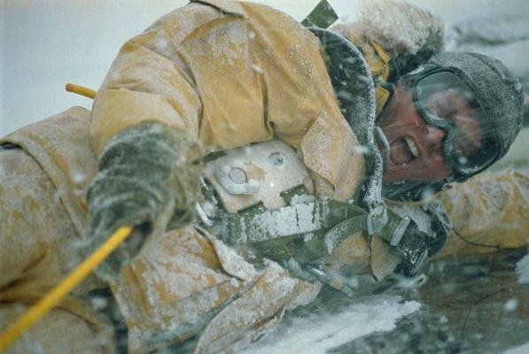 Unless you're Dennis Quaid. Blizzards do not scare Dennis Quaid. He's walked farther than that in the snow before.