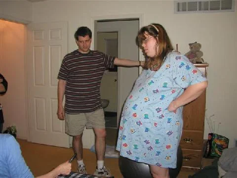 3am - labor has now made itself known. Contractions are not bad, but - I can't go to bed. Discussing things with my midwife who had just arrived.