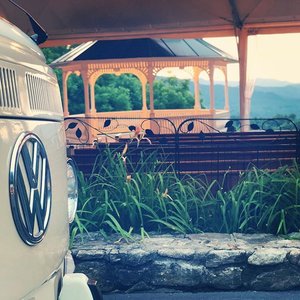 The Inn at Tranquility Farm is just one of the amazing venues that we get to visit here in Western North Carolina. Check out that view!

#thebusbooth #vwbusphotobooth #ashevillewedding #wncweddings 
#innattranquilityfarm