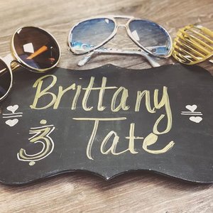 Congratulations to Brittany and Tate! What an awesome group of people and such a cool venue @yesterdayspaces!
#teamphillips2018
#thebusbooth #vwbusphotobooth #wncweddings #ashevillenc #ashevillewedding