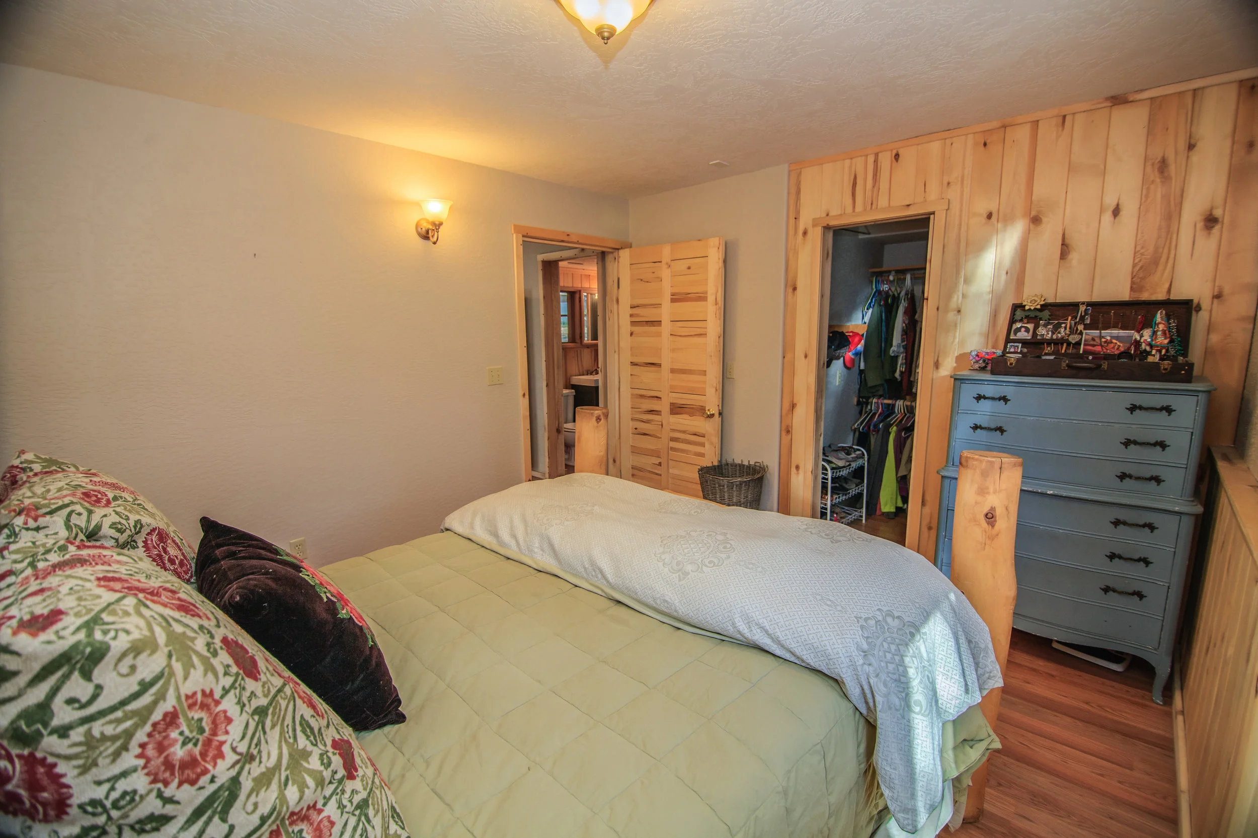 INT 35 N Debonaire Ct CREN--22.jpg