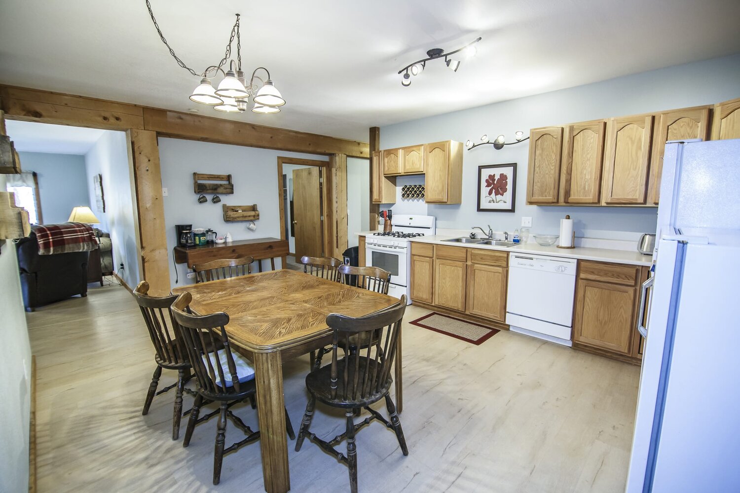intduplex1lowercren__EmUba.jpg