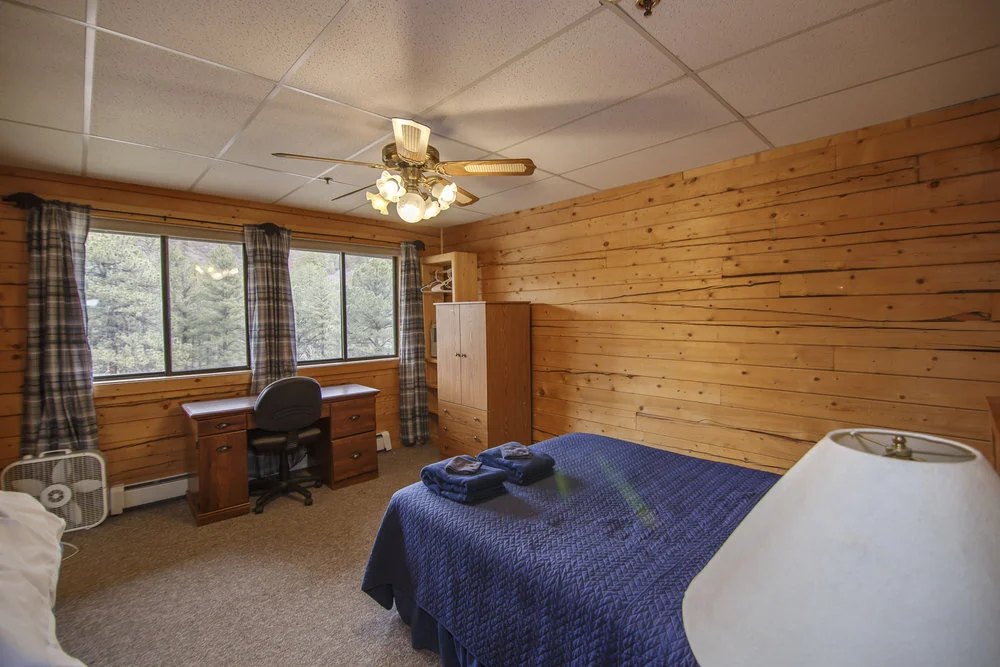 INTMainLodgeCREN--21.jpg