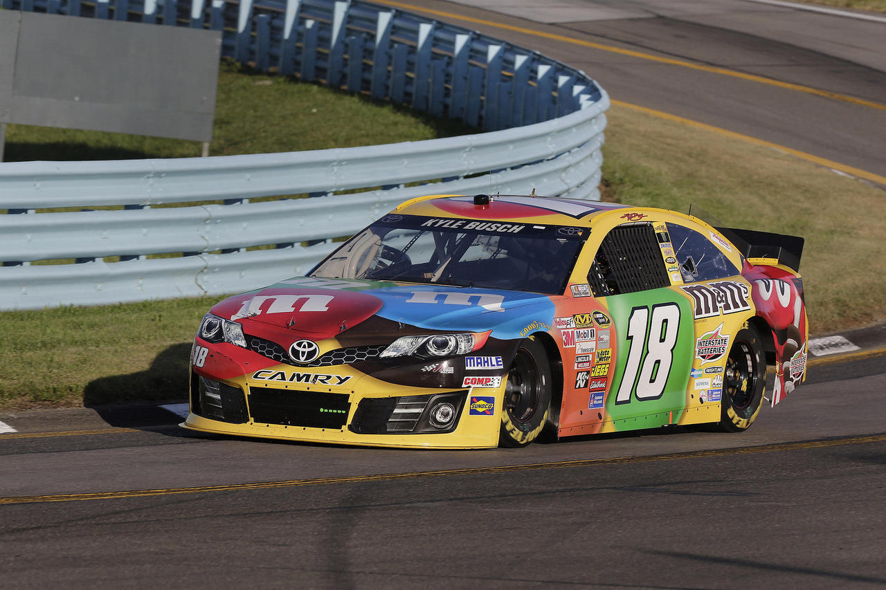 NascarCupCar2013_7.jpg