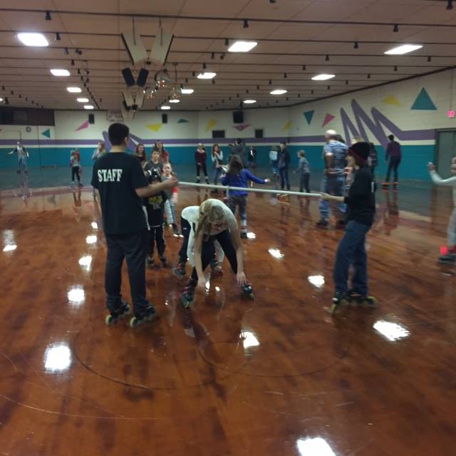 Skating 2.jpg
