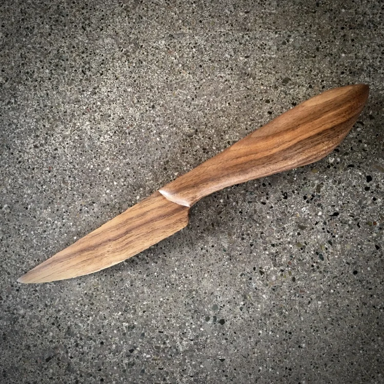 Cheese Knife - Walnut