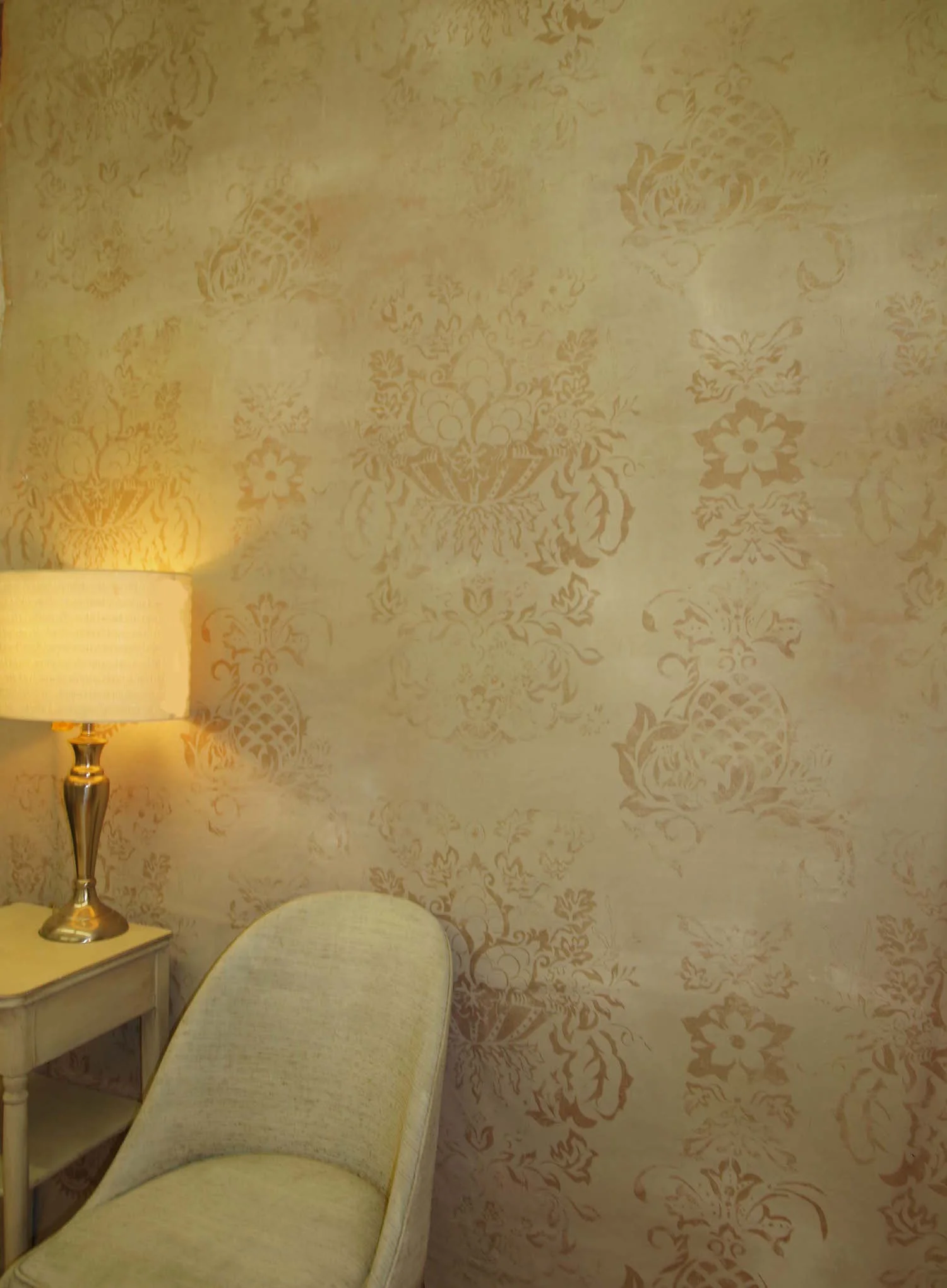 Pomme in Polished Ivory