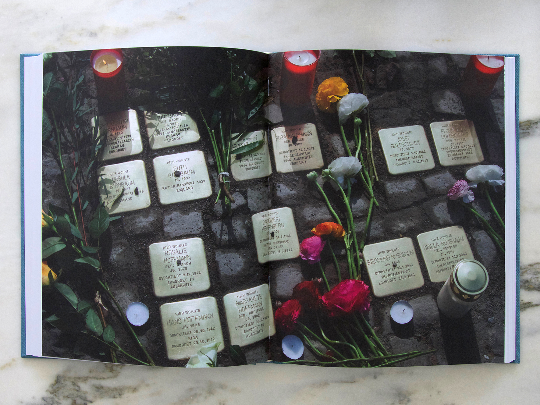 Heir Wohnte Spread2.jpg