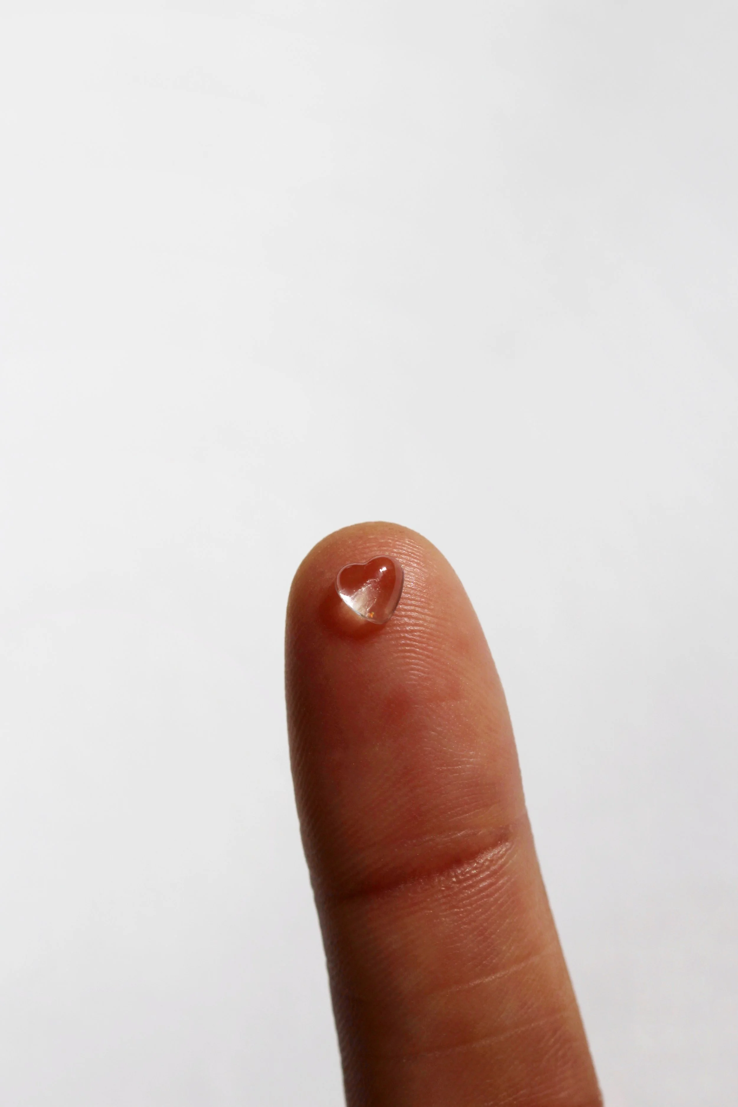 SWEETHEART DECORATIVE NAIL DROPLETS