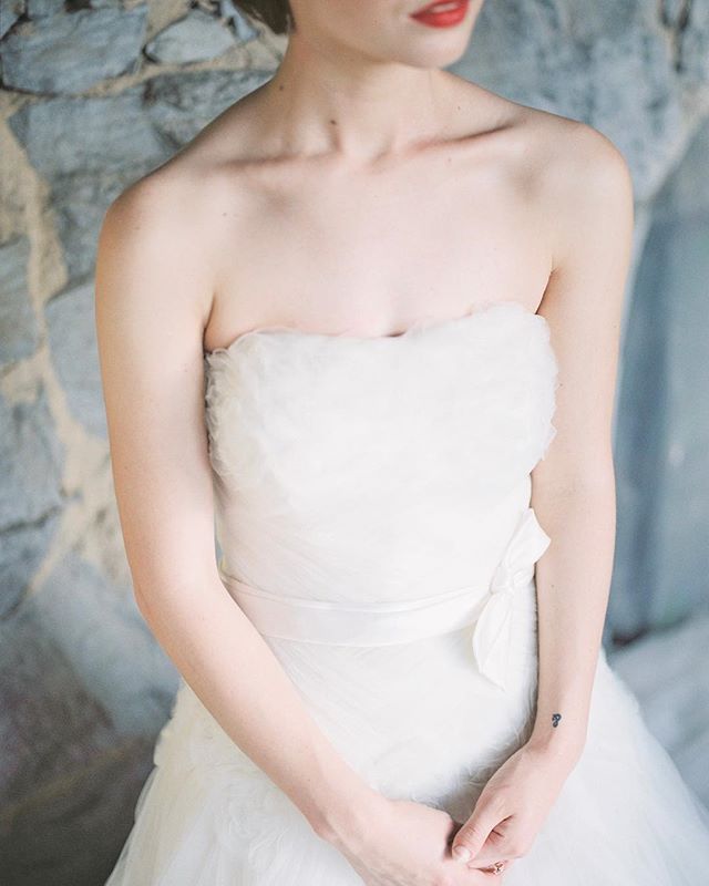 Looking back and still loving this look. The subtle tones of the stone mixed with the delicate romantic gown are just perfection. Shot on @fuji400h and developed by @thefindlab.