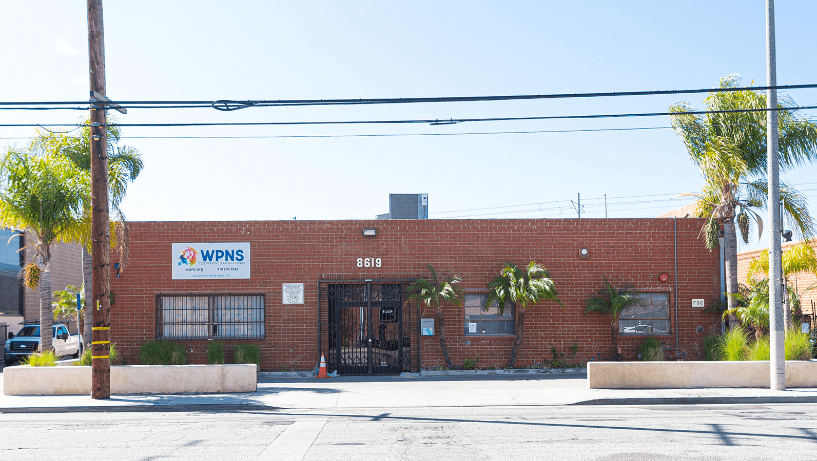 8619 Aviation Boulevard, Inglewood