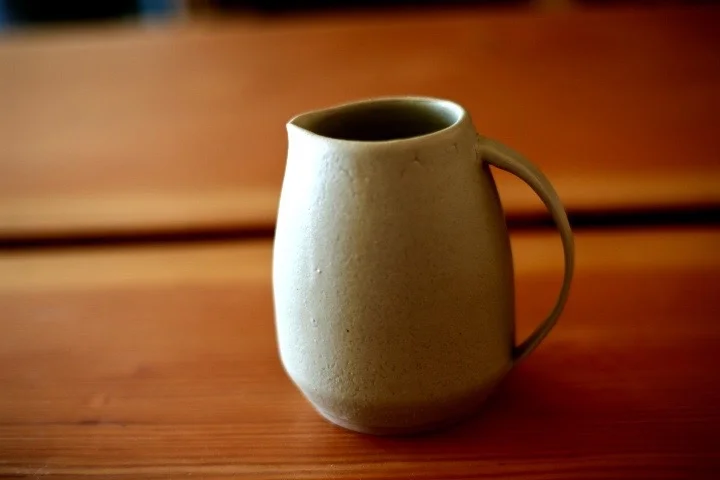 Avocado Pitcher 1.jpg