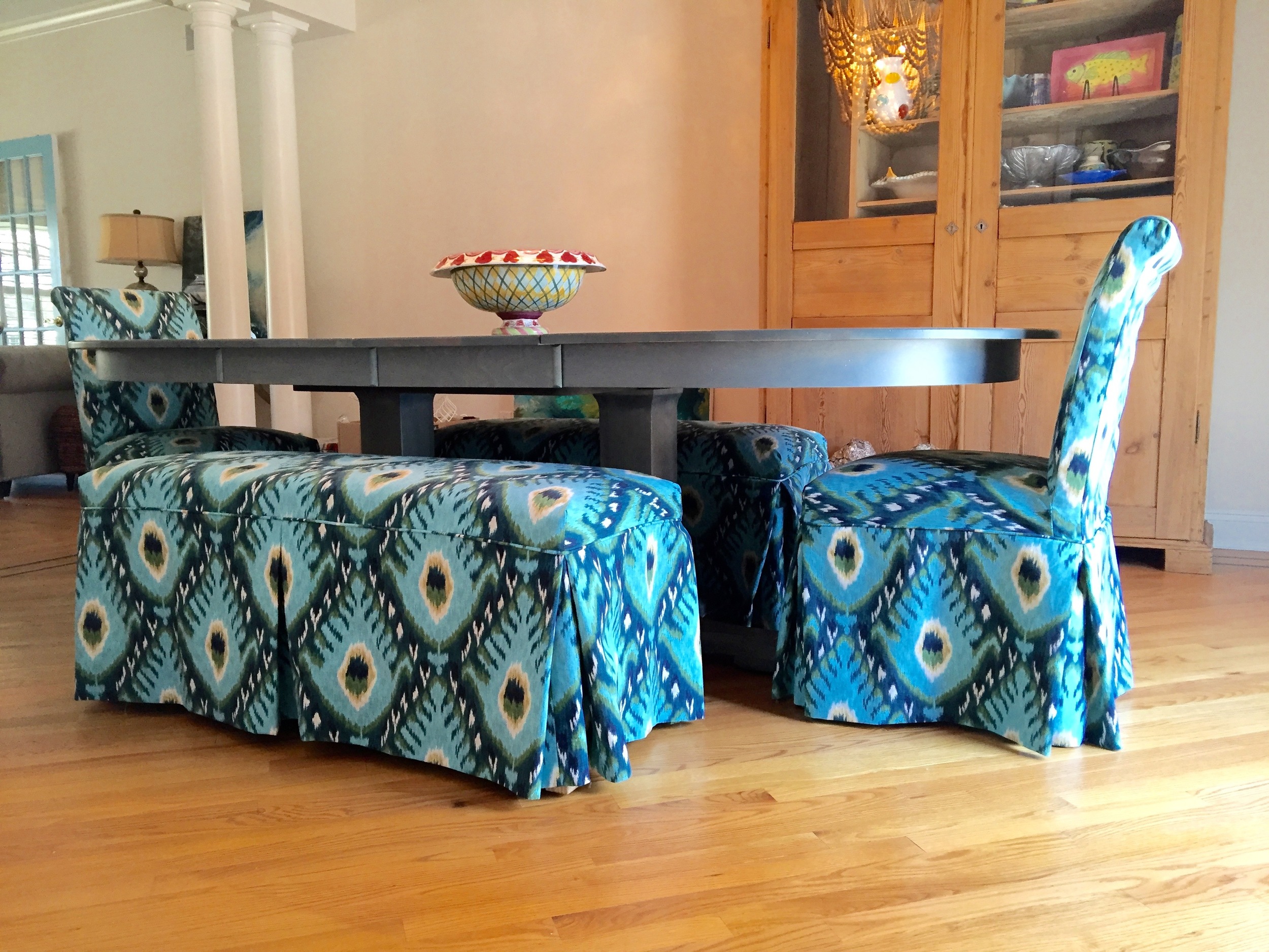Custom made bench cover and Parson chair cover. Fabric: Robert Allen