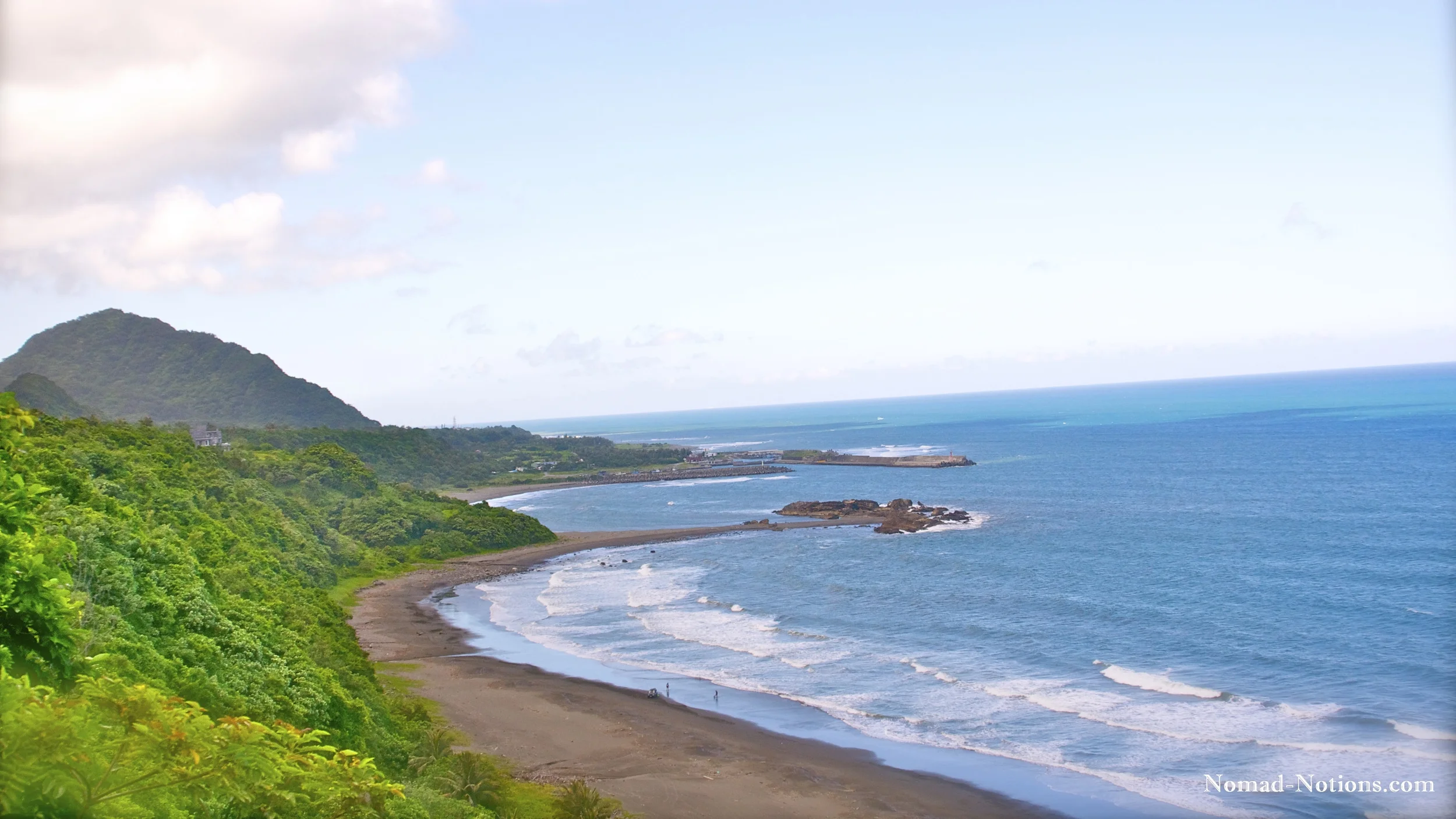 taitungbeach.jpg