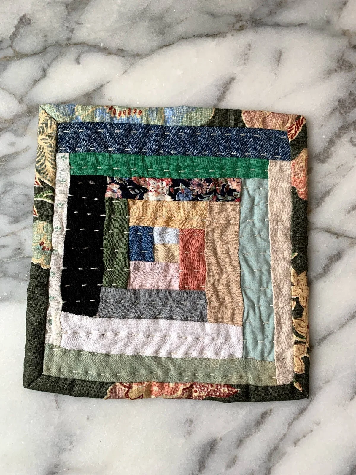 log cabin mini quilt 1