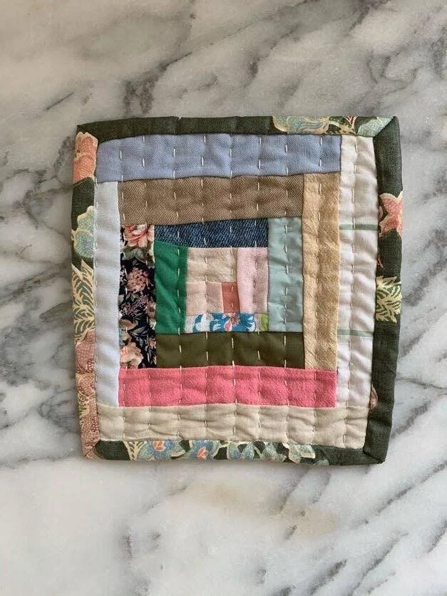 log cabin mini quilt 3