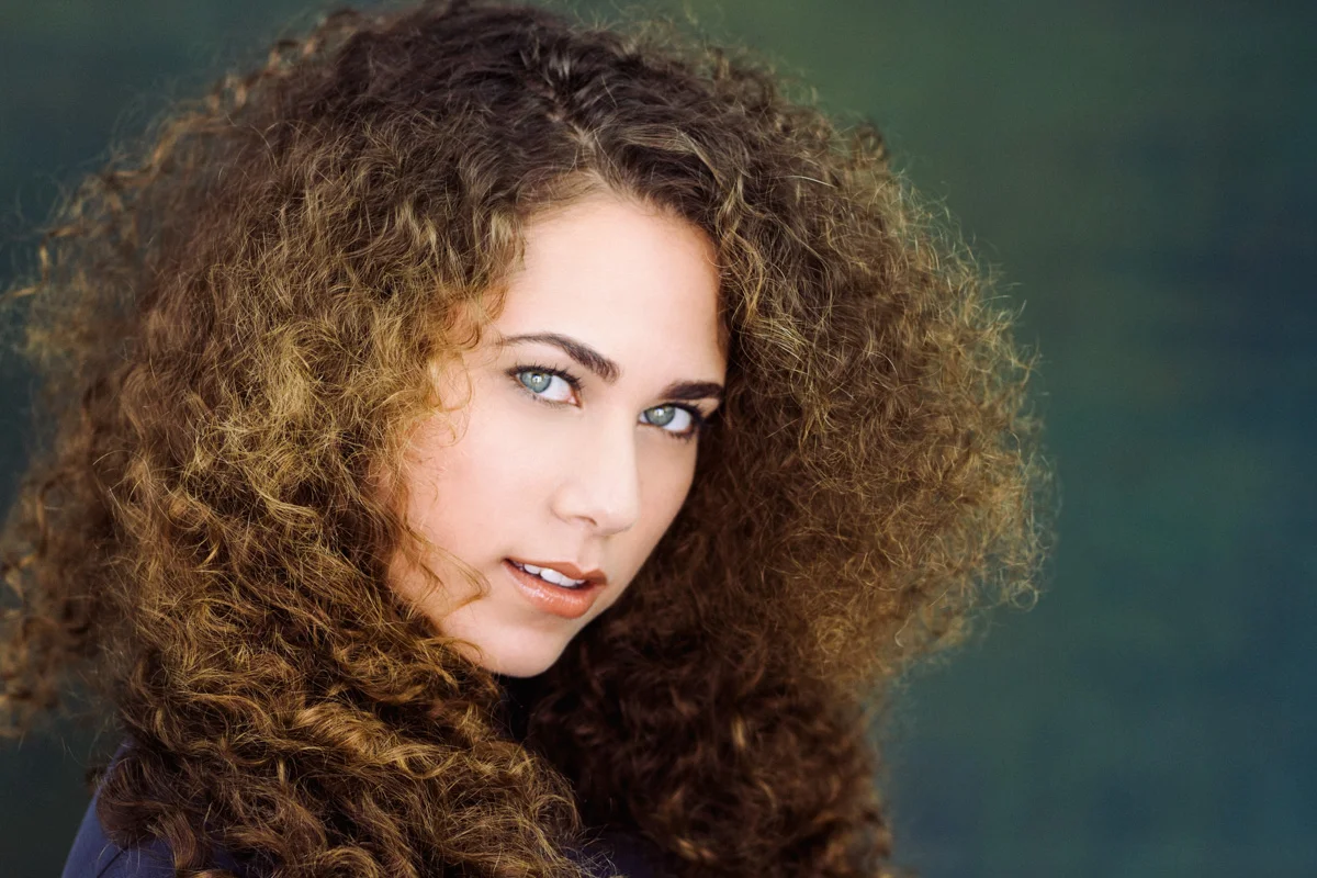 Jasmine Gonsalves by garage26 - best headshots in Los Angeles