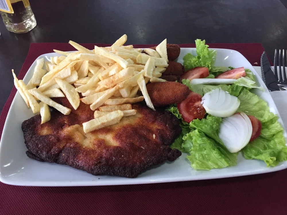 I guess the salad looks okay, don't you think? Not sure about the rest of it though. When you're hungry...