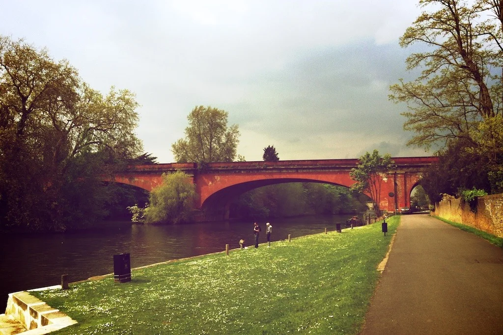 The Sounding Arch
We traveled to Maidenhead to celebrate with Frances’s grandparents their 60th wedding anniversary. With her parents we went for a nice walk along the river after lunch. An interesting feature along the walk was the Maidenhead Railway Bridge, also known as “The Sounding Arch”. It crosses the River Thames here . It was built in 1838 and carried the railway across the river on two brick arches, which at the time of building were the widest and flattest in the world. It got its names as “The Sounding Arch” due to it’s incredible echo. We stood under the arch to have some fun making noise and hearing the amusing echo.