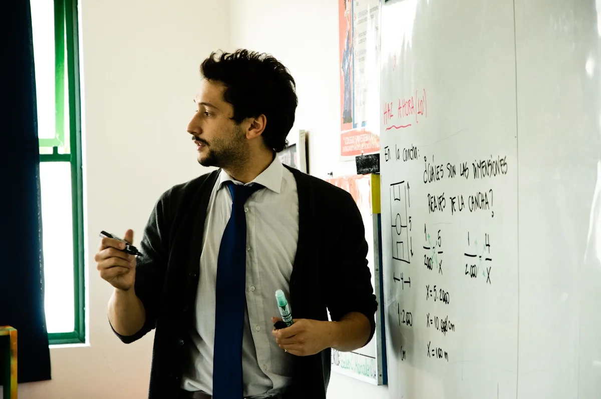 Measuring Teacher Effectiveness -Enseña Chile (Spring 2014)