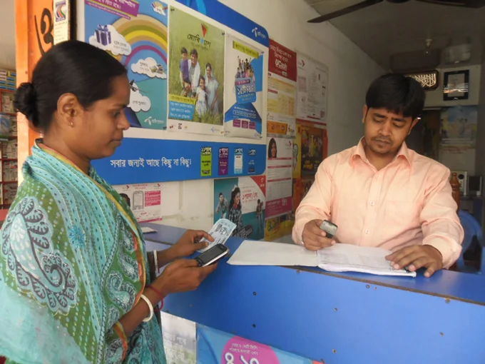 Innovative Behavioral Change Strategies - BRAC (Fall 2015) 