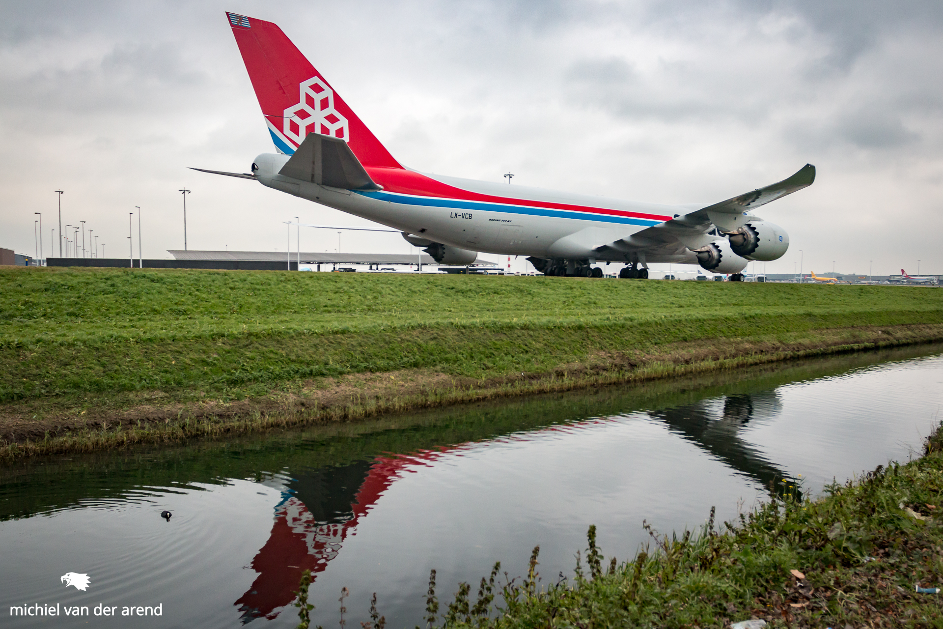 cargolux 747-8