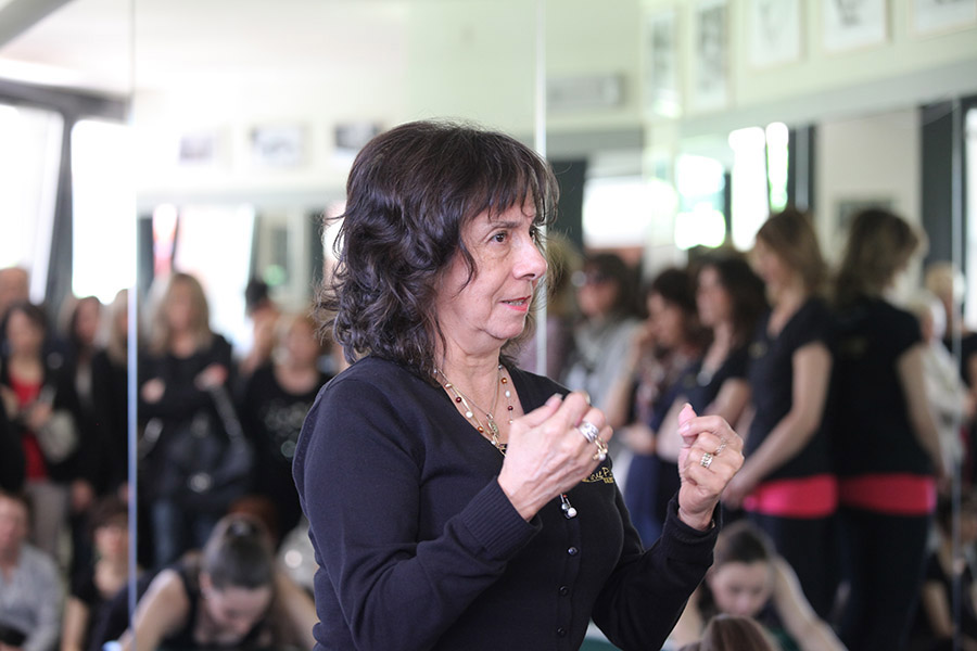 1-seminario-avanzato-ed-esami-istruttori-pilates-con-sari-mejia-santo-truepilates-news.jpg