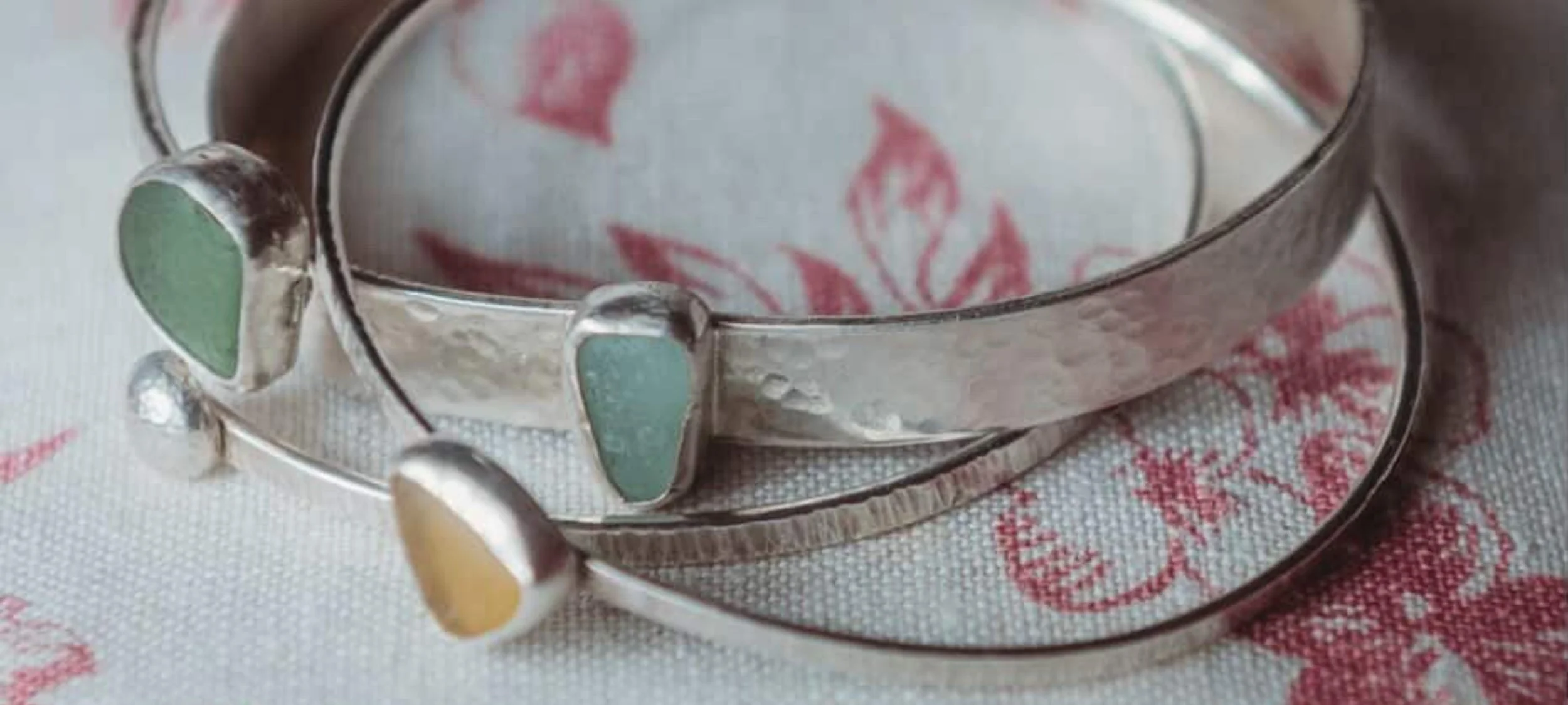 BANNER New Brewery Arts Sea Glass Silver Bangle - Fiona Dowling.jpg
