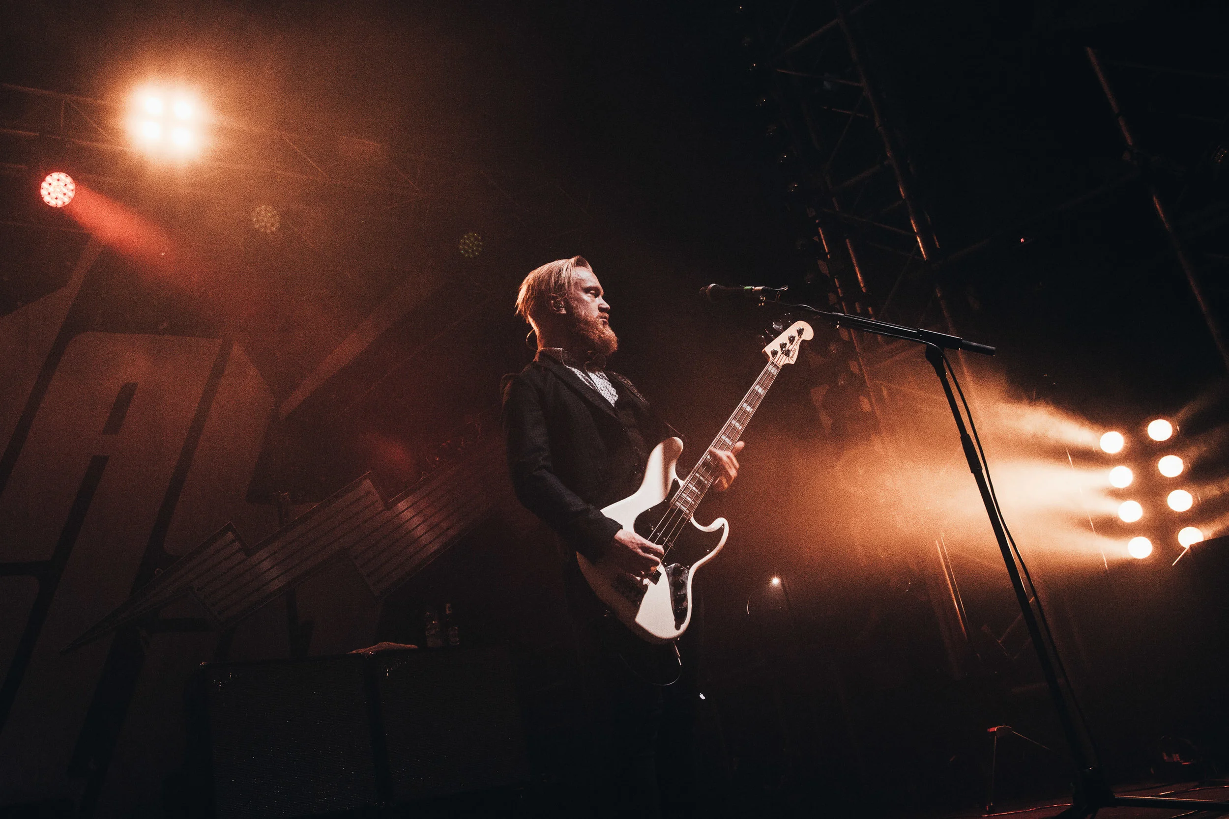 16-RoyalRepublic.jpg