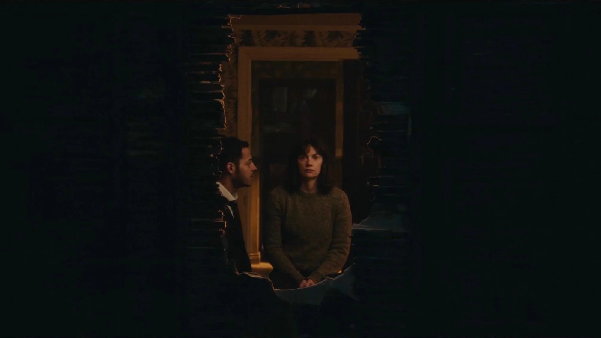 The+Woman+in+the+Wall_Cinematography43.jpg