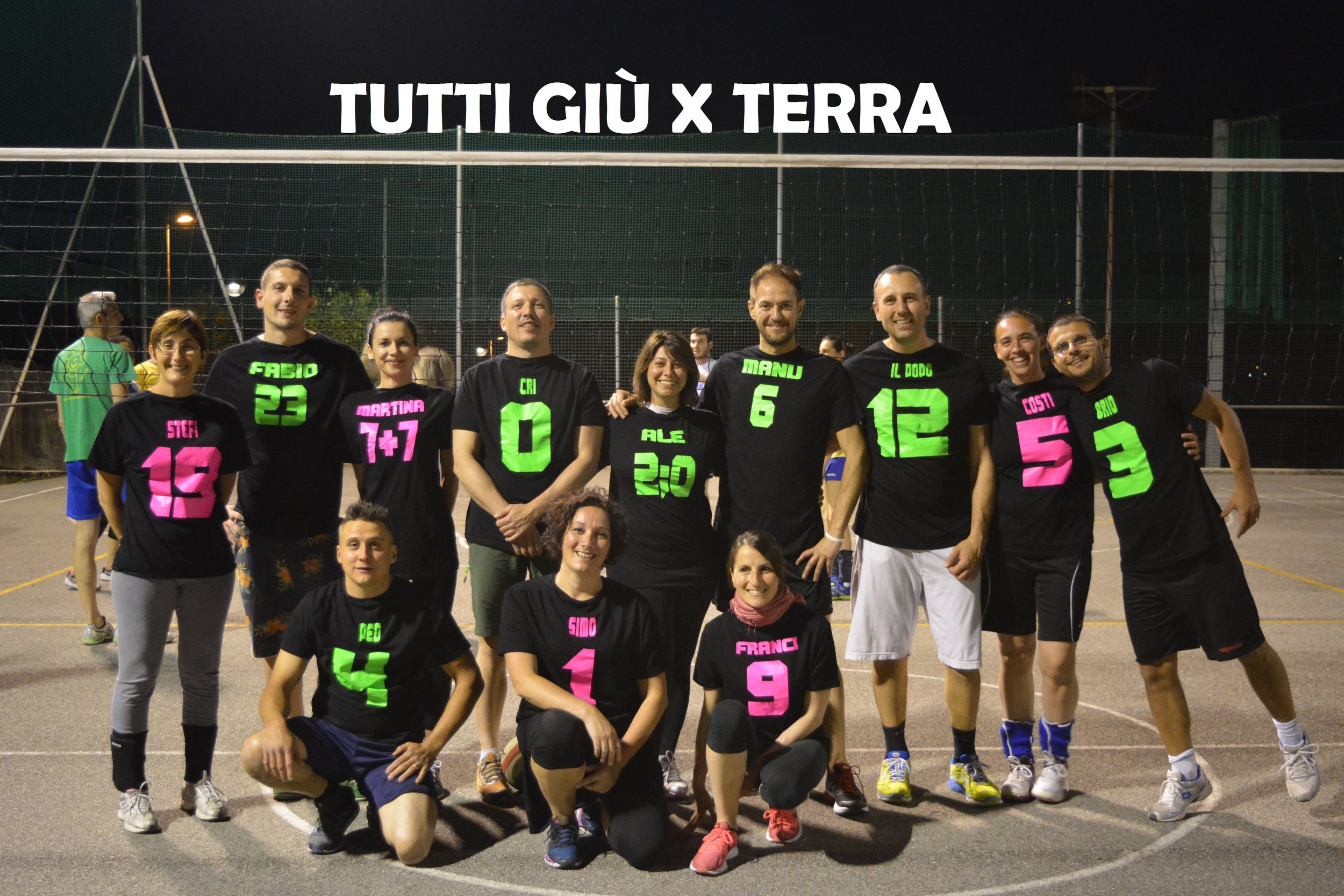 Tutti giù x terra.JPG