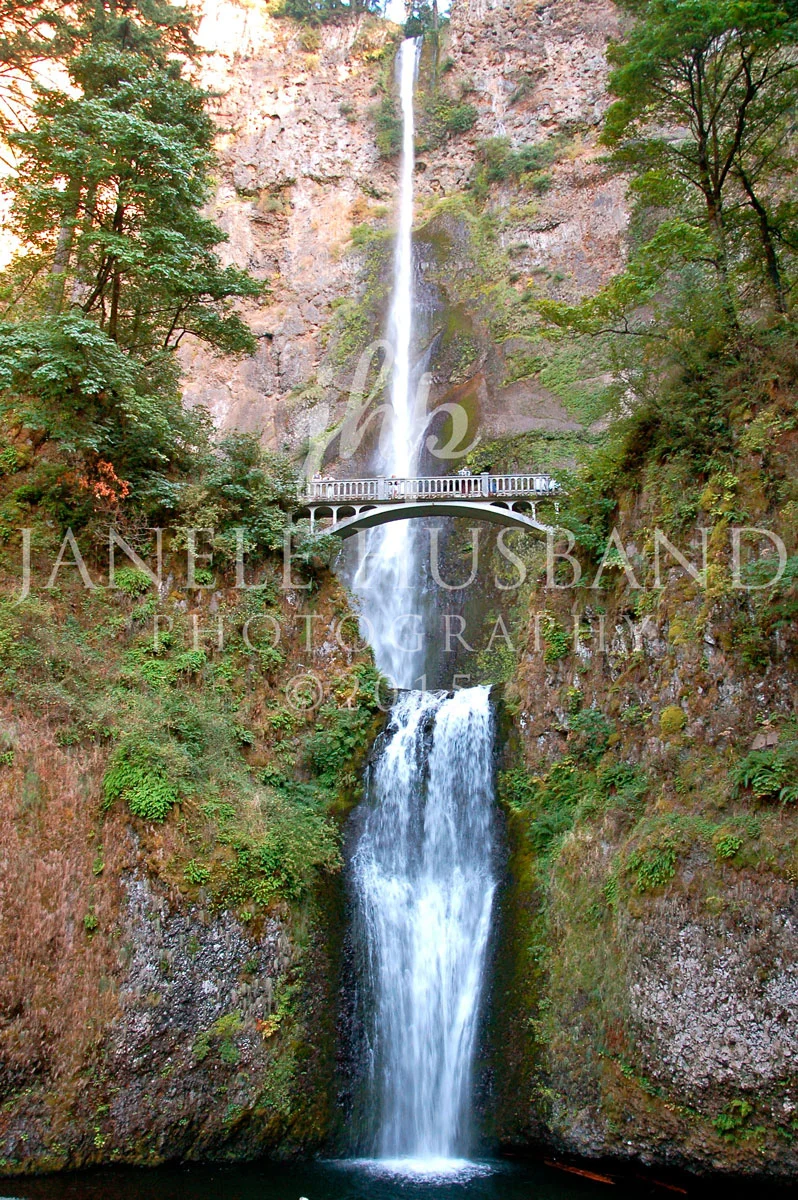 Multnomah-Falls-OR-DSC_0068.jpg