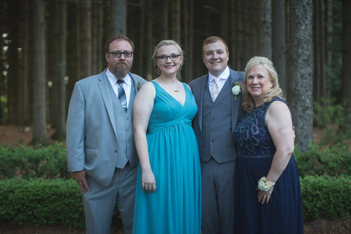 Michigan-Wedding-Photographer-Light-Garden-Photography-34.jpg