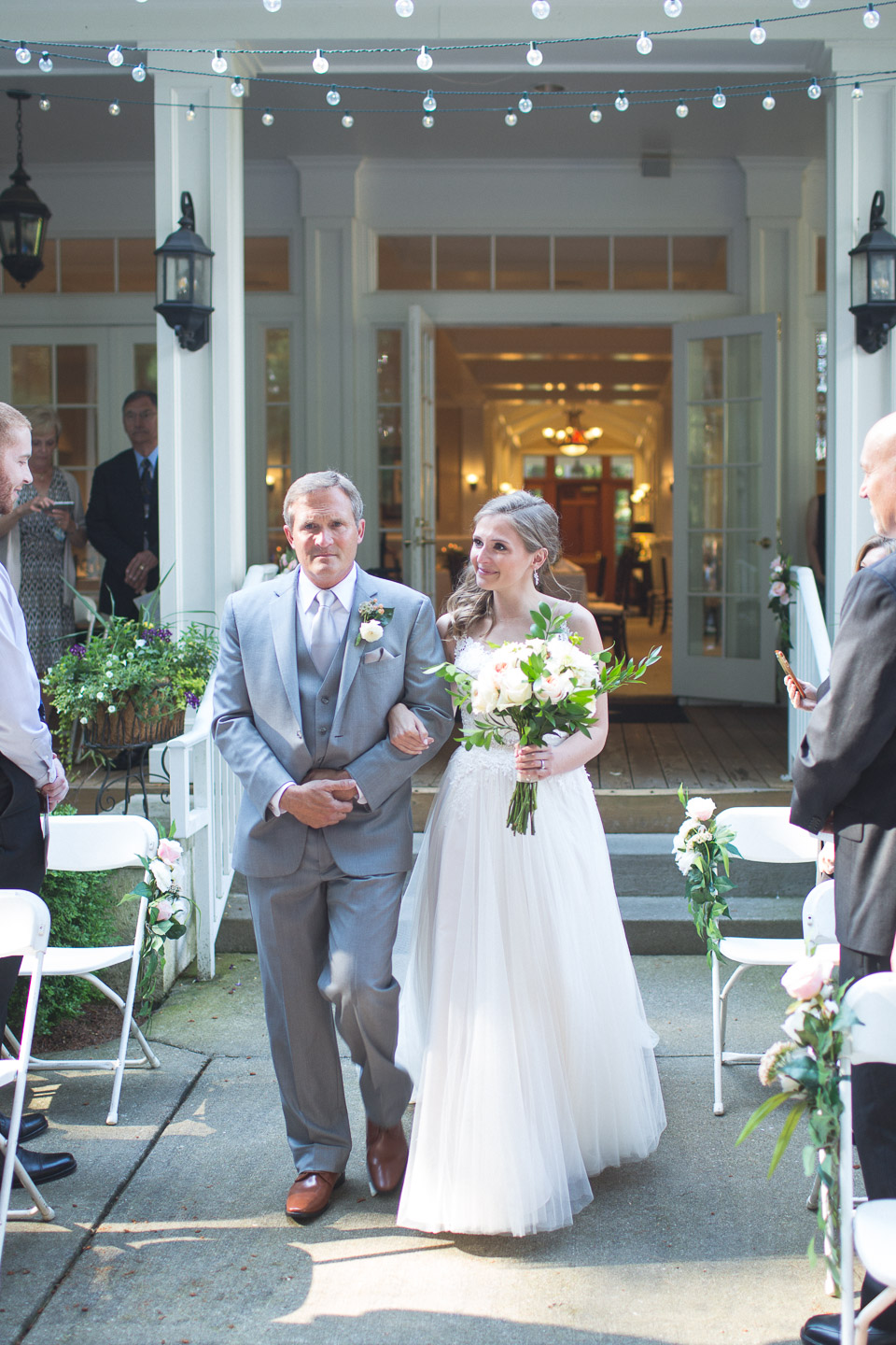 Michigan-Wedding-Photographer-Light-Garden-Photography-41.jpg